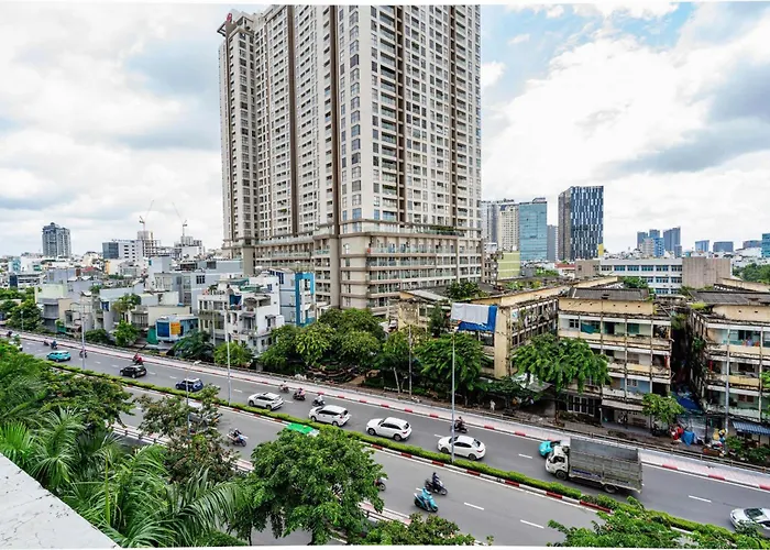 Sai Gon Quan 4 - Can Ho Rivergate, Mien Phi Ho Boi